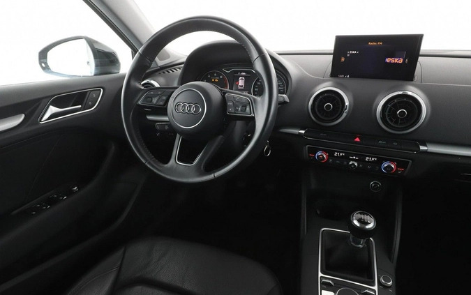 Audi A3 cena 62000 przebieg: 141389, rok produkcji 2018 z Duszniki-Zdrój małe 352
